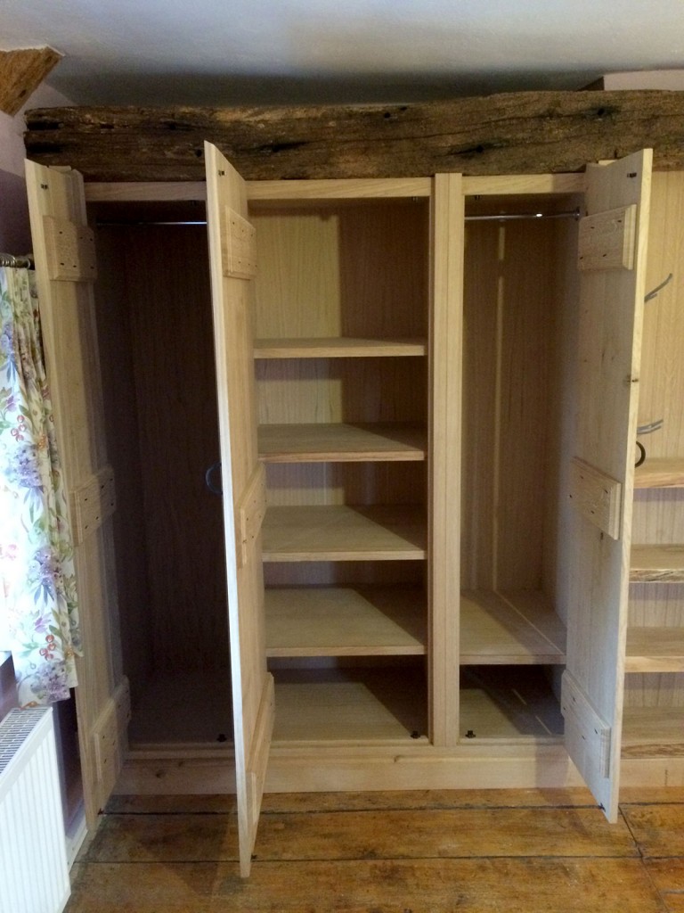 custom-fitted-wardrobe-norwich