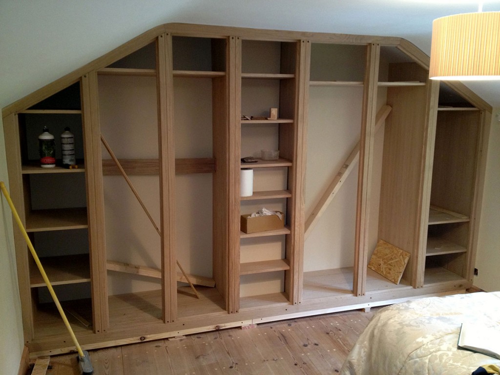 custom-fitted-solid-wood-wardrobe-norfolk