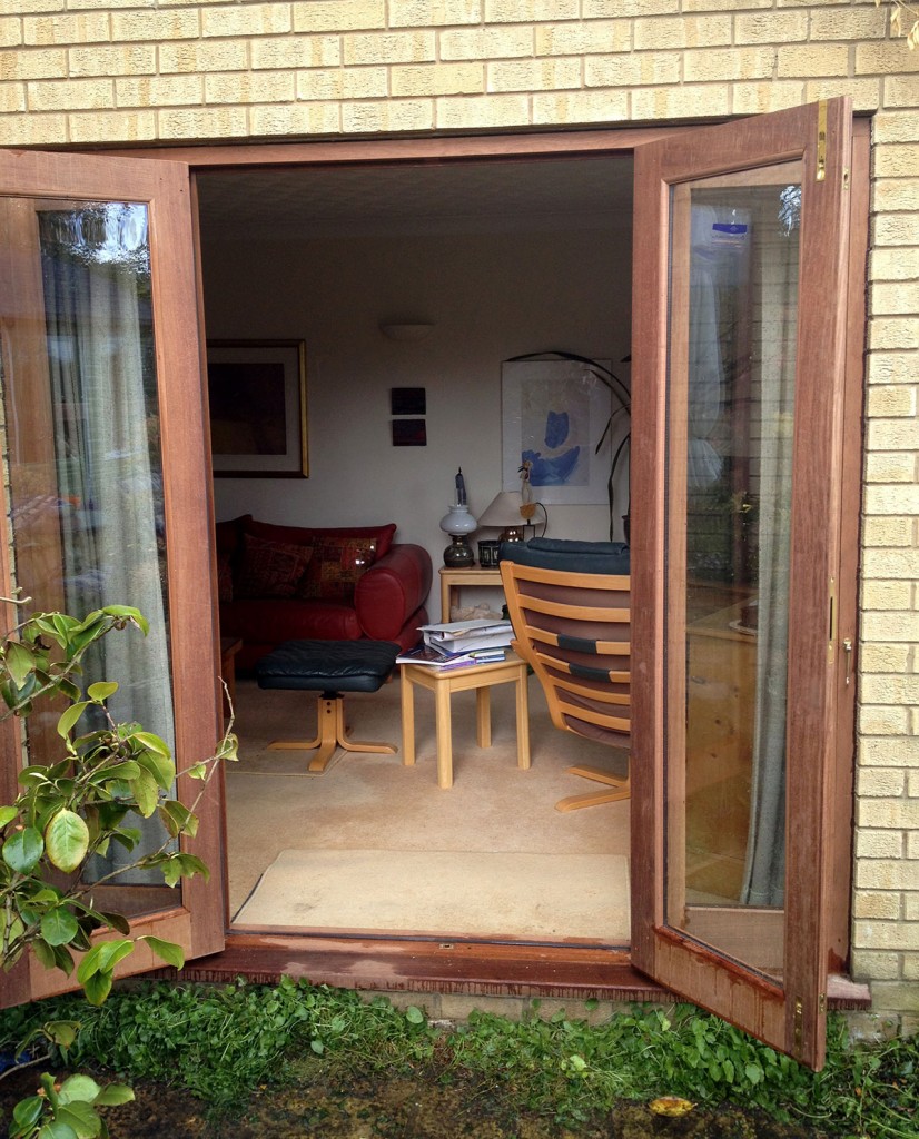 handmade-solid-wood-windows-and-doors