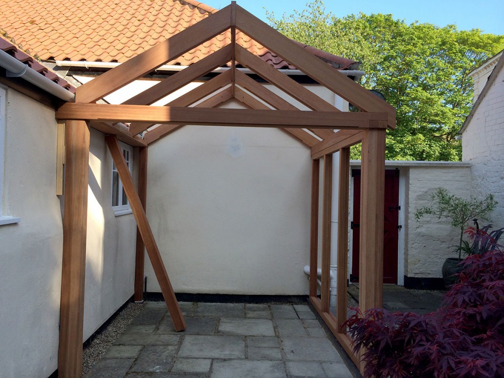 solid-wood-frame-sun-room-norfolk